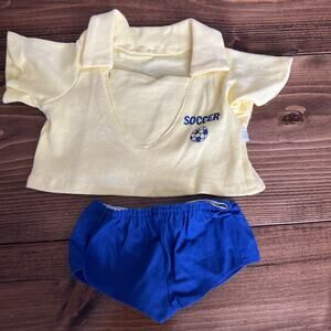Snoopy Wardrobe Soccer #6 Outfit Vintage Another Determined Prod. Yellow & Blue